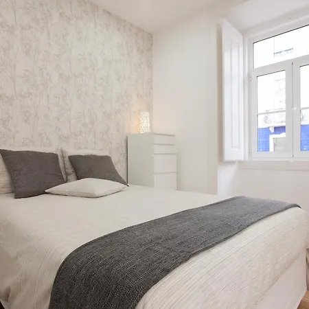 Elite House リスボン